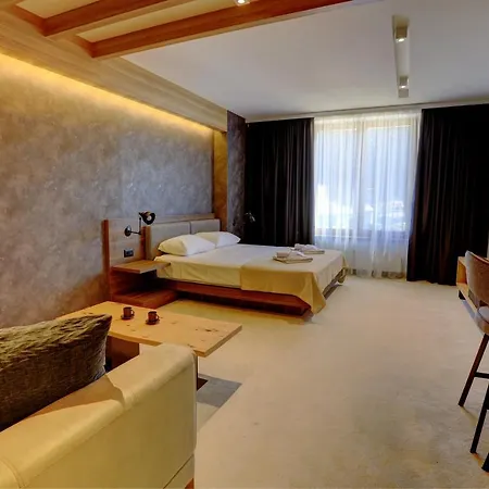 Tramontana Woodside 201&211, Free Parking & Apartman