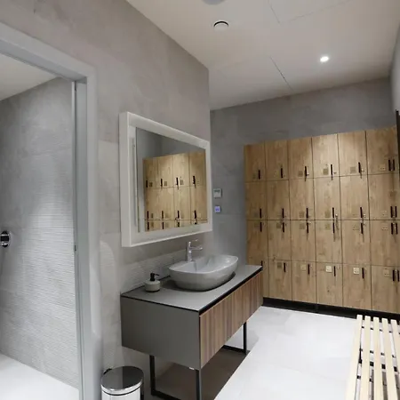 Apartman Tramontana Woodside 201&211, Free Parking &