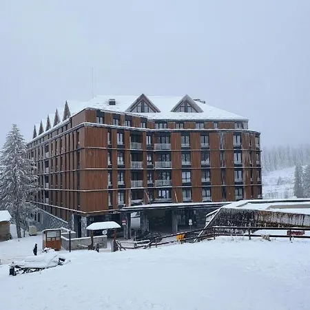 Tramontana Woodside 201&211, Free Parking & Apartamento *